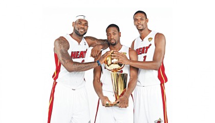 开云体育俱乐部官网-“高速误区”——车手如何避免惊险失误，高速行驶中预防事故的措施