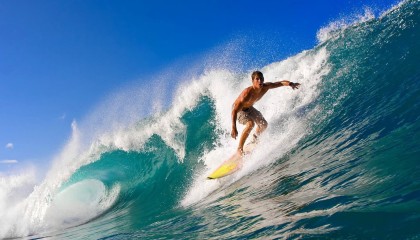 开云·体育官网-球员的欧冠第一课：学习那些永恒的训练秘诀，欧冠训练用球