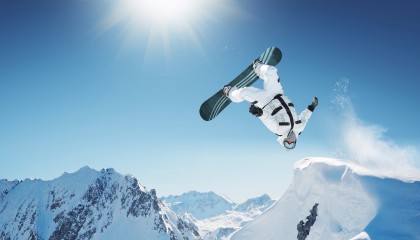 开云电竞入口-【“秒投”战术的崛起】投手如何利用时间限制达成精准投球？