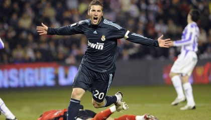 kaiyun app download-“黄金一代”欧冠传说：那些永恒的辉煌时刻，欧冠经典