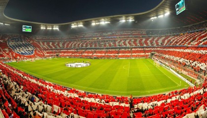 开云真人娱乐官网-欧冠席位激烈争逐，积分榜上的“生死战”，欧冠 死亡